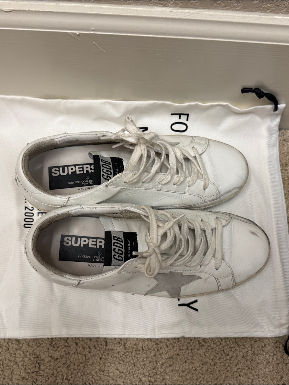 Golden Goose White Leather Superstar Sneaker with Grey Star - Picture 3 of 6